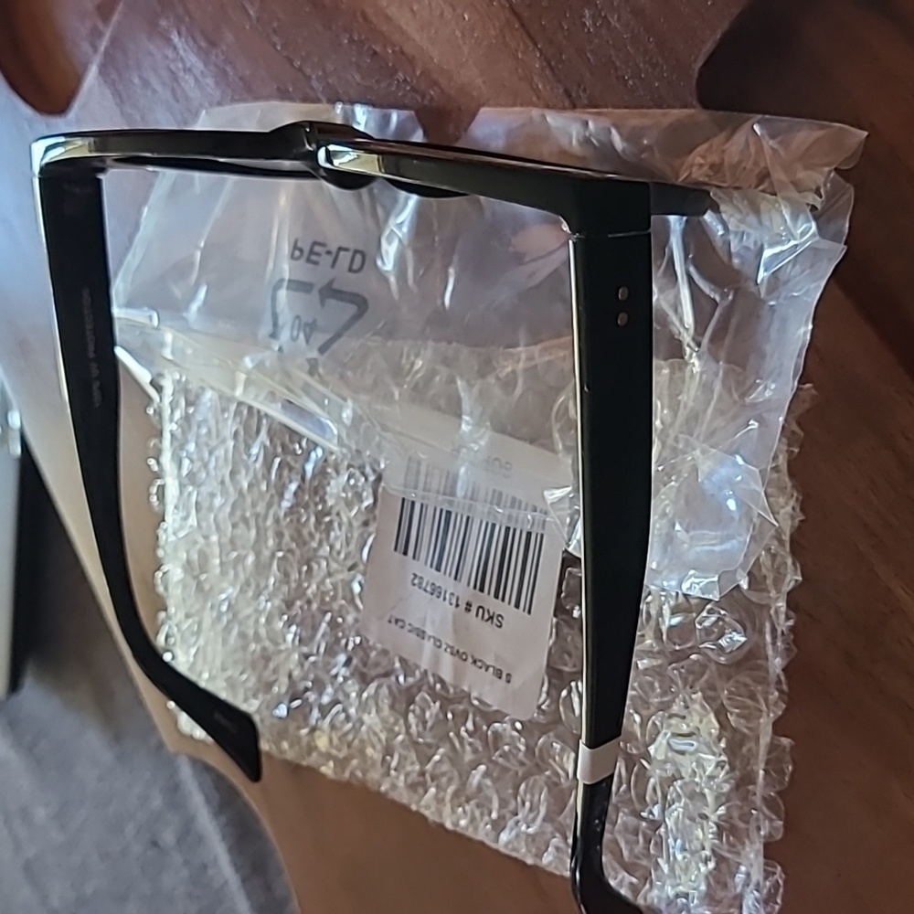 3X HOST PICK!!! BLACK CAT EYE SUNGLASSES - Picture 12 of 12